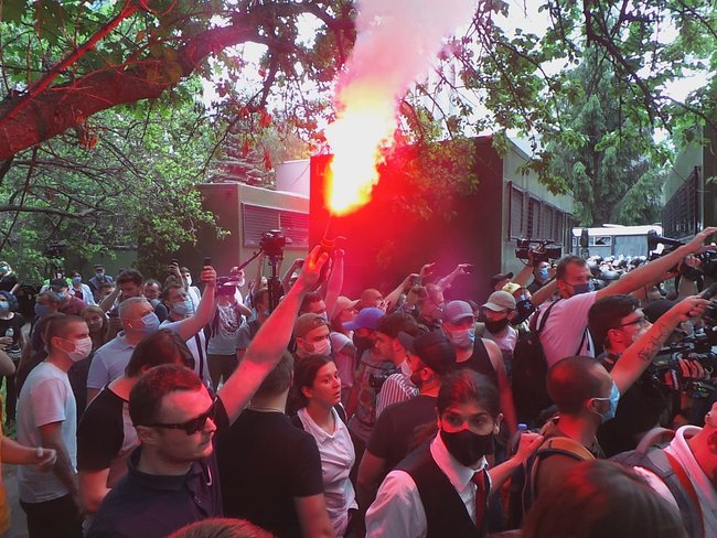 На акції на підтримку Стерненка сталися бійки між мітингувальниками і правоохоронцями: є затримані 29