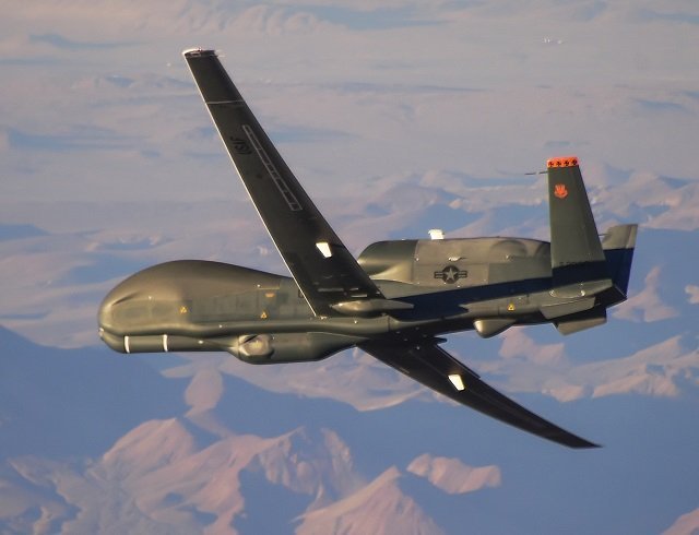 Безпілотник США провів розвідку в небі над Донбасом і Чорним морем 03