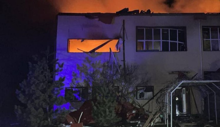 РФ нанесла удар по объекту критической инфраструктуры в Одесской области: возник пожар