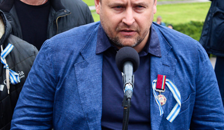 Filatov heads poll in second round of mayoral election in Dnipropetrovsk