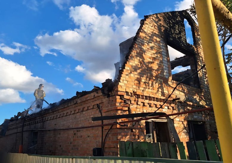 Shelling of the Nikopol district on 25 October 2025