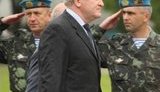 Министр обороны Ежель: Мы поднимаем зарплаты в армии