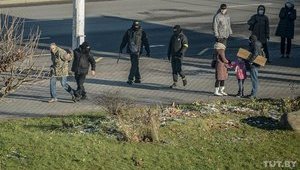 Более 300 человек задержали на массовых акциях в Беларуси, - правозащитники