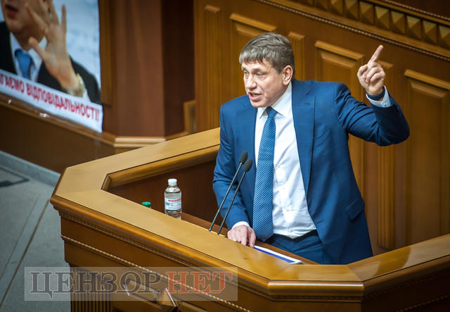 Грязная работа Грановского, Ждун в Раде, Ляшко и коса Кошелевой: работа нардепов в пятницу 04 Грязная работа Грановского, Ждун в Раде, Ляшко и коса Кошелевой: работа нардепов в пятницу 04