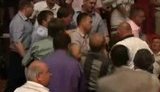 Сумские депутаты по примеру Рады устроили драку прямо в сессионном зале горсовета. ВИДЕО.