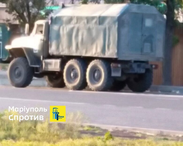 Окупанти продовжують будувати та облаштовувати укріплення поблизу Маріуполя, - Андрющенко 02