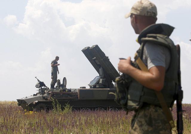 учения военные ато зенитная установка артиллерия воины зрк стрела-10м