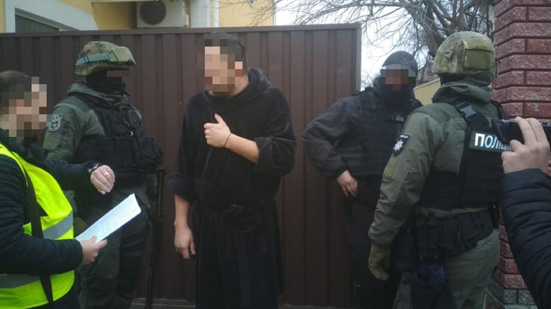 Викрадення автомобілів зі штрафмайданчиків: 13 членів злочинного угруповання постануть перед судом, постраждалим завдано збитків на понад 17 млн грн 02 Викрадення автомобілів зі штрафмайданчиків: 13 членів злочинного угруповання постануть перед судом, постраждалим завдано збитків на понад 17 млн грн 02