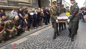 Lviv bids final farewell to deceased 24th Brigade soldier Dovhanyk fatally injured on May 22. VIDEO&PHOTOS