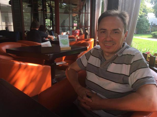 безъязыков