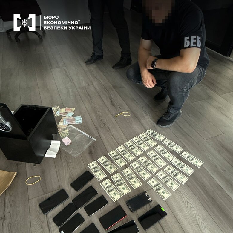 БЕБ знайшло шахрайський колцентр міжнародного масштабу у Києві
