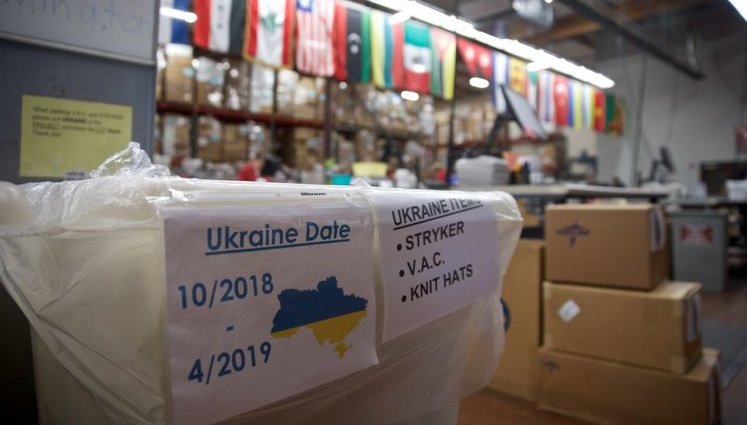 Миссия из США отправила в Украину медицинские средства стоимостью $900 тыс. ФОТОрепортаж