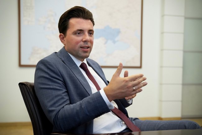Керівник Укренерго Кудрицький про торгові стратегії держмонополій, звинувачення у корупції та зелену металургію. Частина 2 02