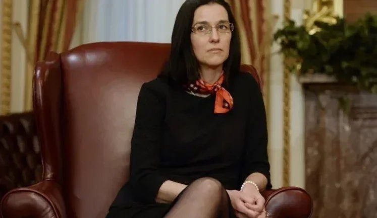Венгрия высылает десять российских дипломатов, - МИД