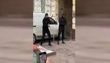 У центрі Києва чоловік вчинив стрілянину з автомата. ВІДЕО+ФОТО