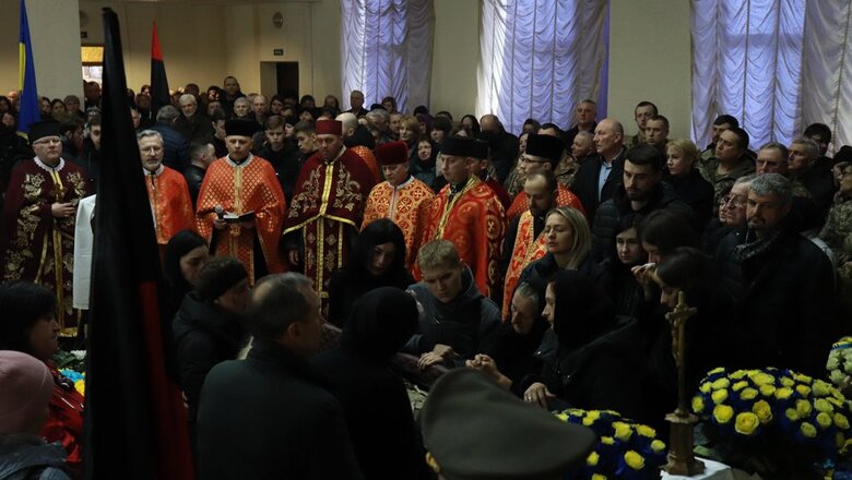 З легендарним комбатом Дмитром Коцюбайлом (Да Вінчі) попрощалися на Івано-Франківщині 06