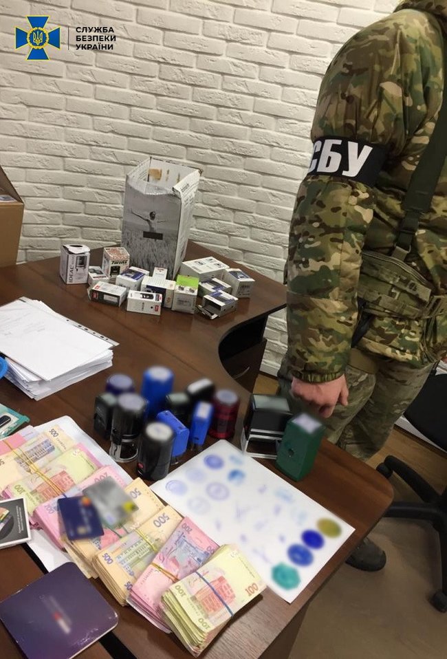 Разоблачена коррупционная схема по присвоению госсредств, выделенных на реконструкцию магистрального нефтепровода на Житомирщине, - СБУ 02