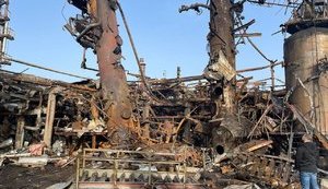 Occupiers hit Kremenchuk oil refinery 4 times, sounds of explosions are heard in Poltava area, - RMA
