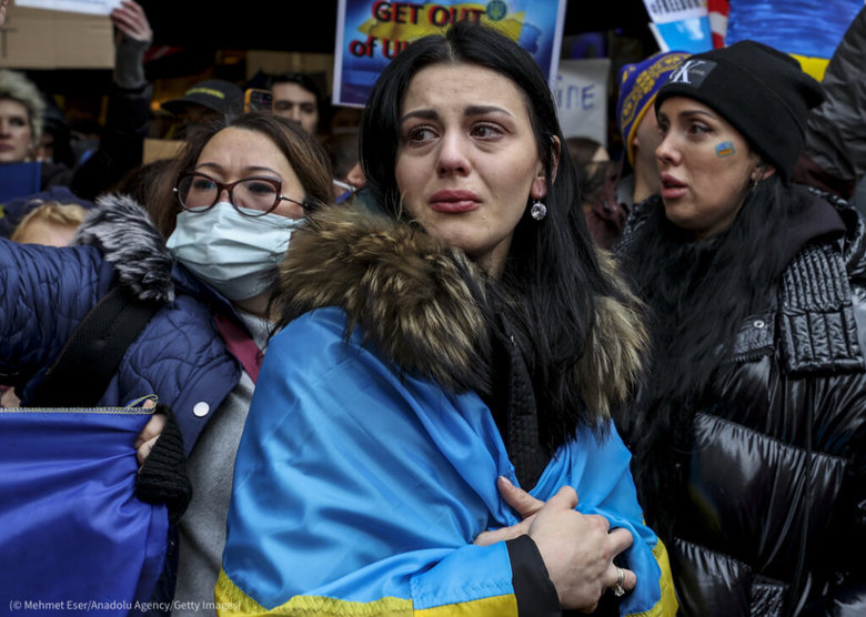 Посольство США показало, як демонстранти зі всього світу підтримують Україну 07
