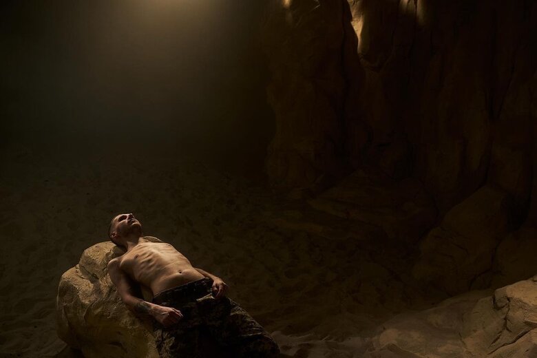 Author of photos from Azovstal Dmytro Orest Kozatsky talked about life after liberation from captivity 06