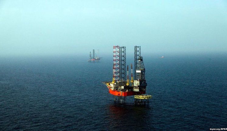 Число действующих нефтегазовых установок в мире в августе упало впервые за 4 месяца, – Baker Hughes