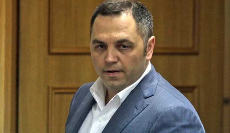 Які регіонали не потрапили під санкції Офісу президента?