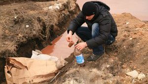 "Это геноцид. Вода отравлена": на Донбассе начали добывать сланцевый газ. Шокирующие ФОТО