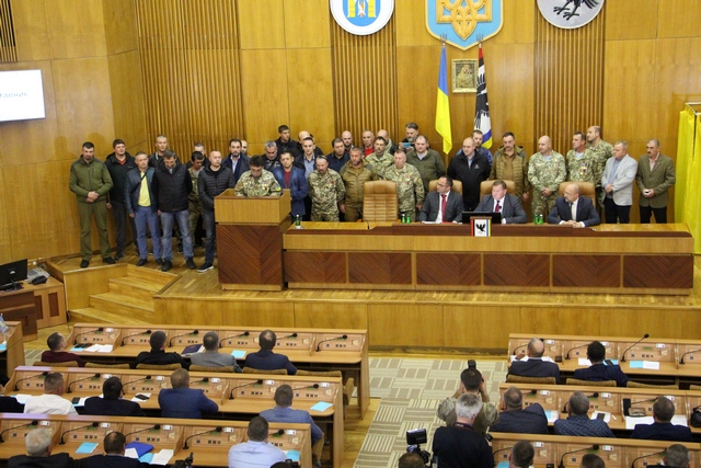 Івано-Франківська облрада виступила проти реалізації формули Штайнмаєра 02