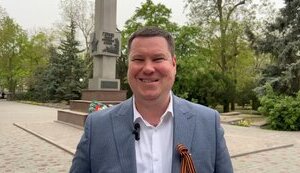 Head of occupation authorities in Nova Kakhovka records Victory Day greeting: "This is f#cking hell! Hello, f#ck! Where’s money, f#ck?". VIDEO