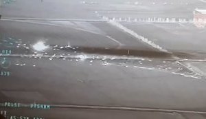 Байрактари знищують ворожу техніку на Південному напрямку. ВIДЕО