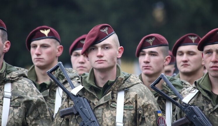 Lviv residents who sign contract with Airborne Forces or Marines will be paid 50 thousand hryvnias - Sadovyi