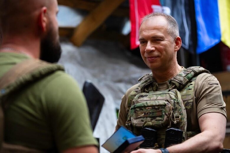 Сирський відвідав Покровський напрямок