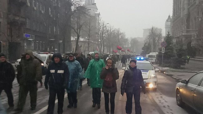 У центрі Києва відбувається марш із вимогою імпічменту 60