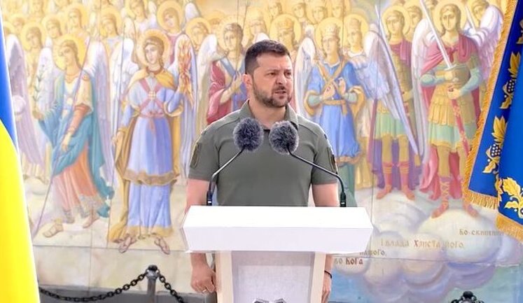 Зеленський у День української державності: Перемога має бути такою, щоб спроби ворога повернутися не йшли далі хворої фантазії. ВIДЕО