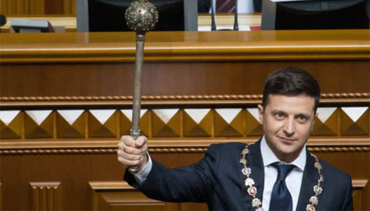 Убивчі закони для бізнесу, не покарано жодного топкорупціонера, а "соціальний ліфт" виявився фейком, - Андрусів про підсумки року президентства Зеленського