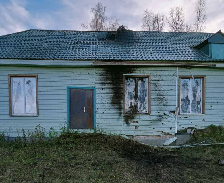Наслідки обстрілів Сумщини: пошкоджено приватні будинки, приміщення магазину та будинку культуру 01