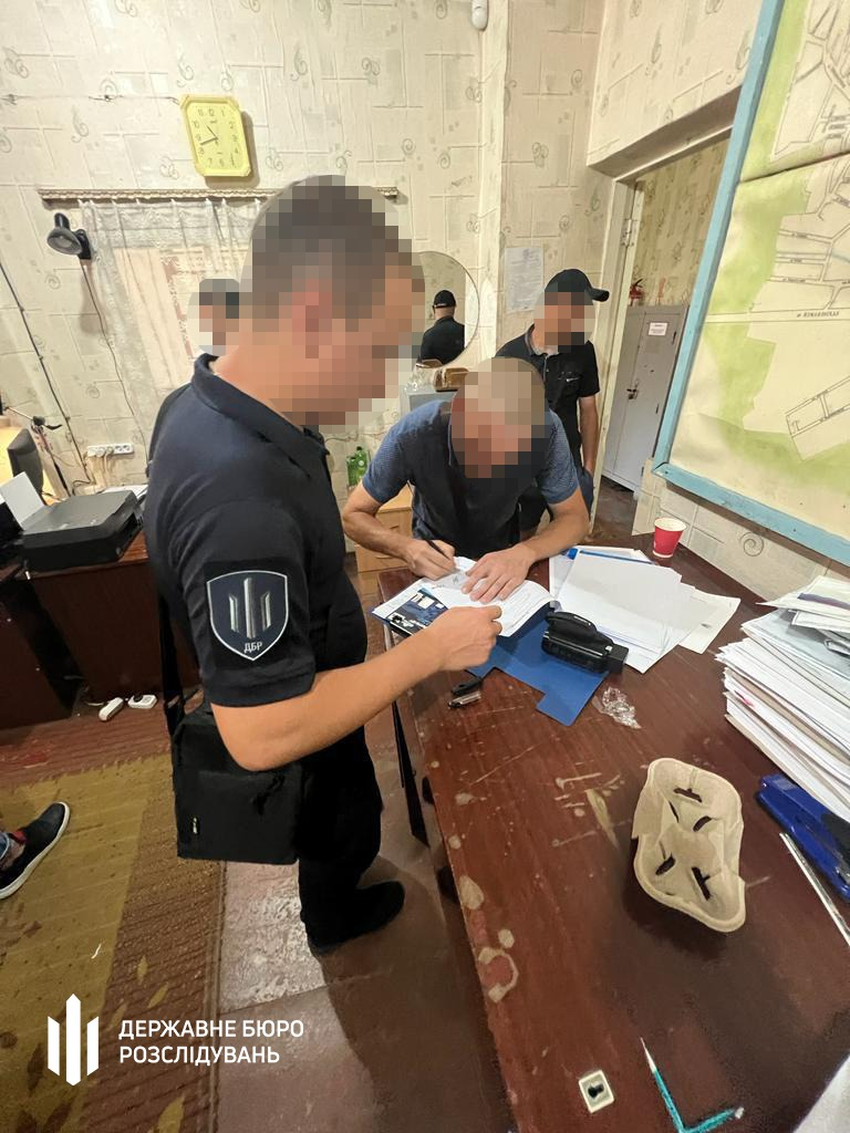 ДБР провело обшуки у ВЛК Київщини, Черкащини та Вінниччини для виявлення фактів корупції 02