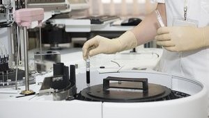 Минздрав планирует к декабрю проводить до 50 тыс. ПЦР-тестов в сутки