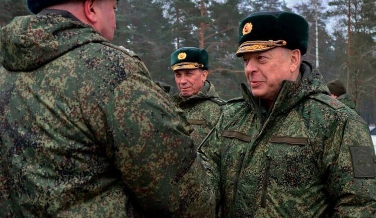 РосЗМІ повідомляють, що Путін зняв з посади командувача сухопутних військ РФ Салюкова