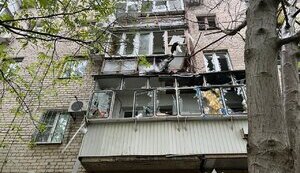 Наслідки ворожих обстрілів Херсонщини: одна людина загинула та четверо поранені, серед постраждалих - двоє поліцейських. ФОТОрепортаж