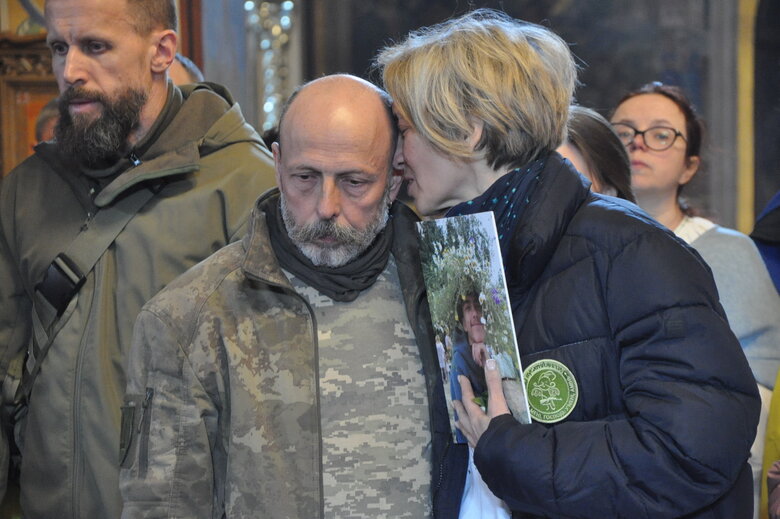 С 21-летним воином Данилом Денисевичем, позывной Дозор, попрощались в Киеве 08