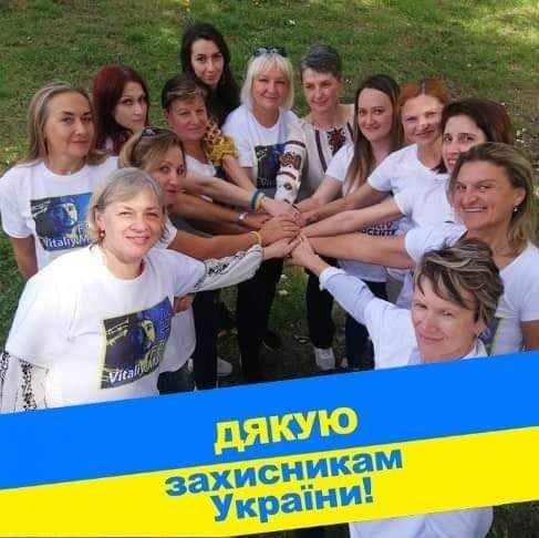 Волонтер Оксана Федків: Бойовий дух воїнів вражає. Але дуже страшно, що на восьмий рік війни наші бійці не мають достатнього забезпечення зброєю та боєприпасами 05