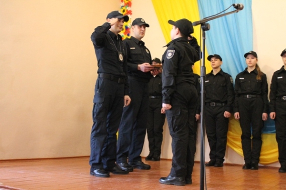 Перший в Україні шкільний патруль з'явився на Закарпатті 08 Перший в Україні шкільний патруль з'явився на Закарпатті 08