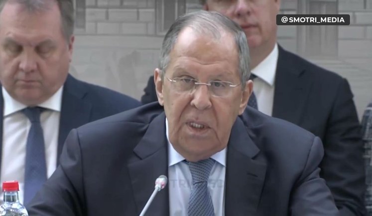 Лавров назвав західні війська в Україні "законними цілями", але заявив, що РФ не б’є по цивільних. ВIДЕО