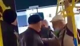"Понаехали?! Я из Сибири! Замолчи, бл#дь! Я в Россию приехал!" - пасажир тролейбуса в окупованому Сімферополі відповів на зауваження про хамську поведінку. ВIДЕО