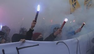 Activists gather outside Presidential Administration, parliament, seek decisive response to Russian aggression. VIDEO&PHOTOS