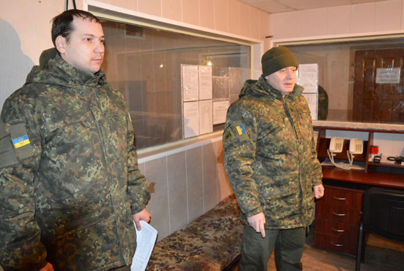 Для надання допомоги людям у Авдіївку направлено зведений загін поліції 03