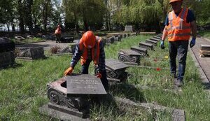 Во Львове начали эксгумацию останков агента НКВД Кузнецова, майора Путина и советских солдат. ФОТОРЕПОРТАЖ