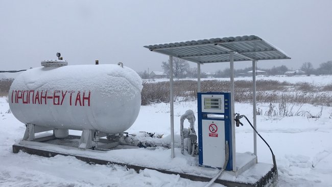 Мережу нелегальних АЗС та АГЗС ліквідували в Дніпрі 02