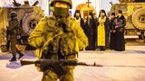 "Ввічливі батюшки": як священники РПЦ брали участь в окупації Криму. ФОТОрепортаж